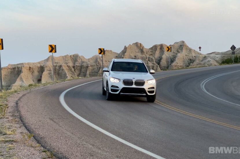 Our video review of the 2021 BMW X3 xDrive30e