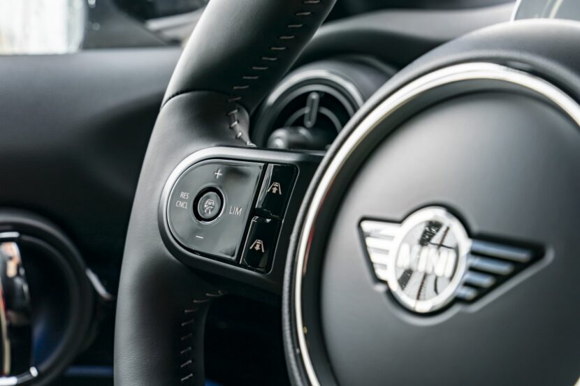 MINI Pickup truck heading to auction, looks cuter than ever