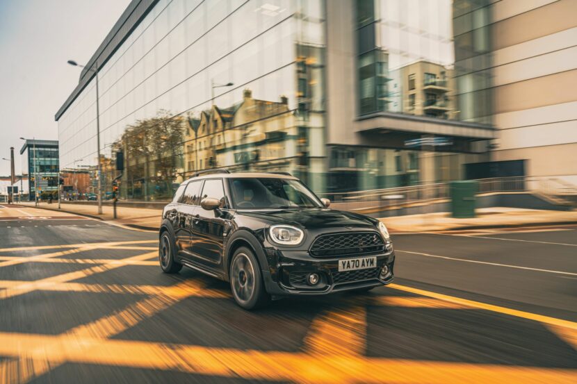 Video: Former Stig, Ben Collins, tests the MINI Countryman Shadow Edition