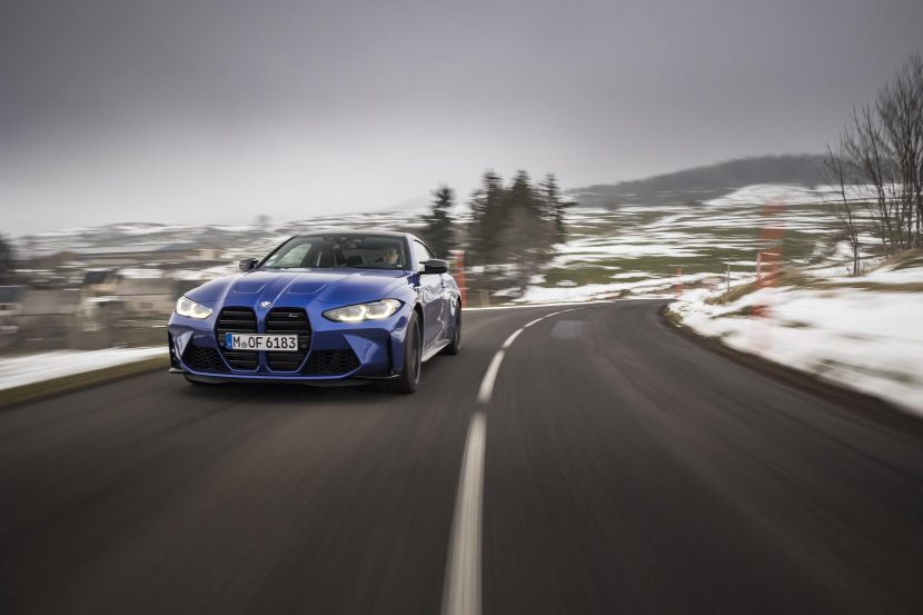 VIDEO: BMW M4 Competition versus a Train