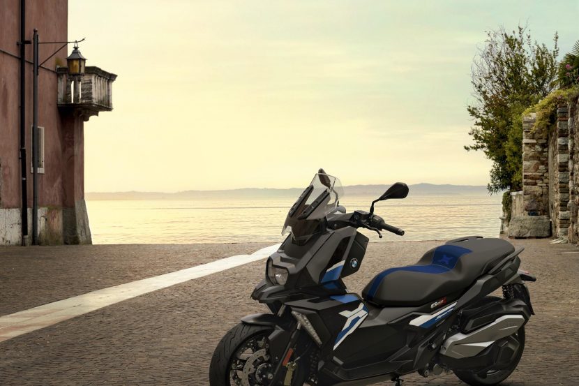 BMW Motorrad presents the new BMW C 400 X and C 400 GT