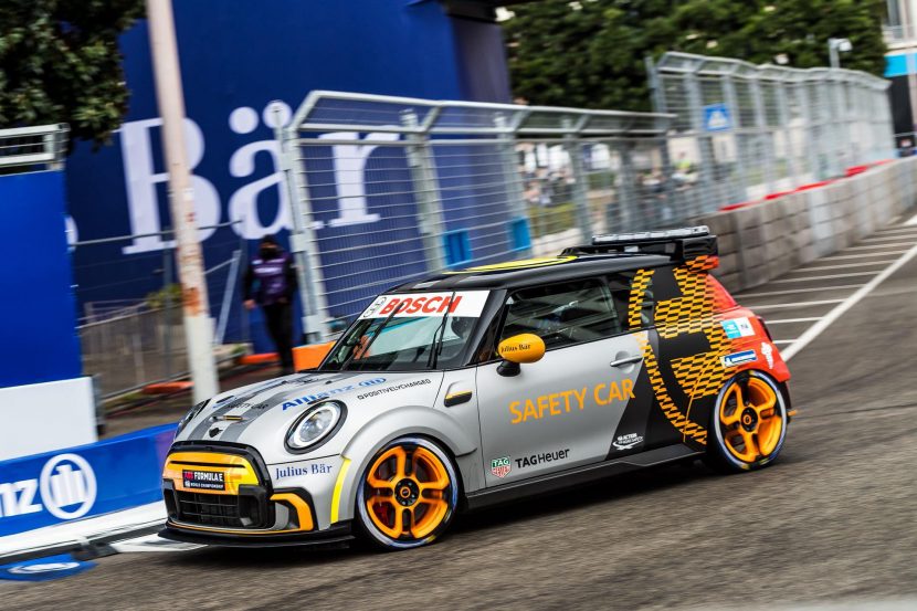 Electric MINI Pacesetter will be racing up the Goodwood Hill Climb