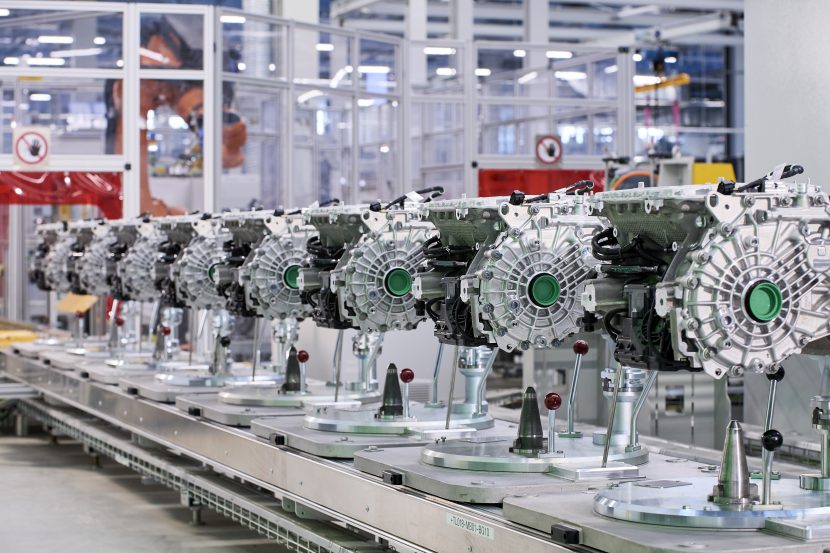 Production for BMW iX and BMW i4 e-Drive train kicks off in Germany