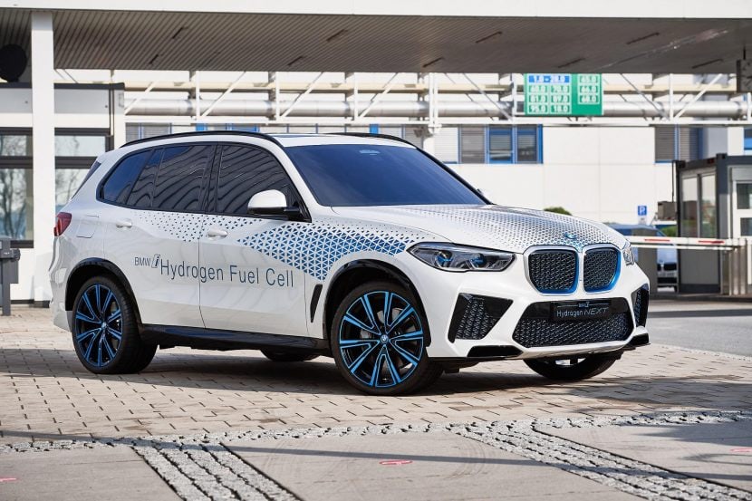 BMW Brings Hydrogen-powered X5 into focus with 2022 production plans