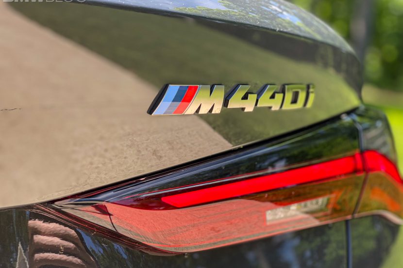 Video: BMW M440i takes on E61 M5 Touring on the drag strip