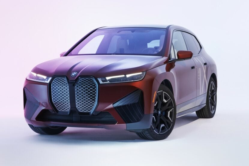 BMW prepared a special iX model for New York Fashion Week