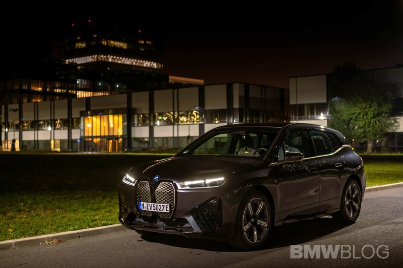 BMW iX xDrive50 records a range of 345 miles