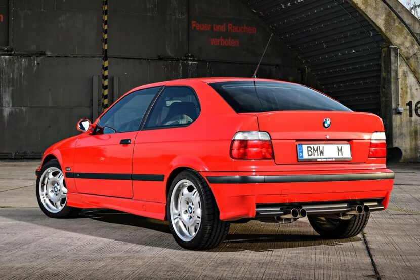 BMW E36 316i Compact gets V12 transplant, becomes textbook sleeper