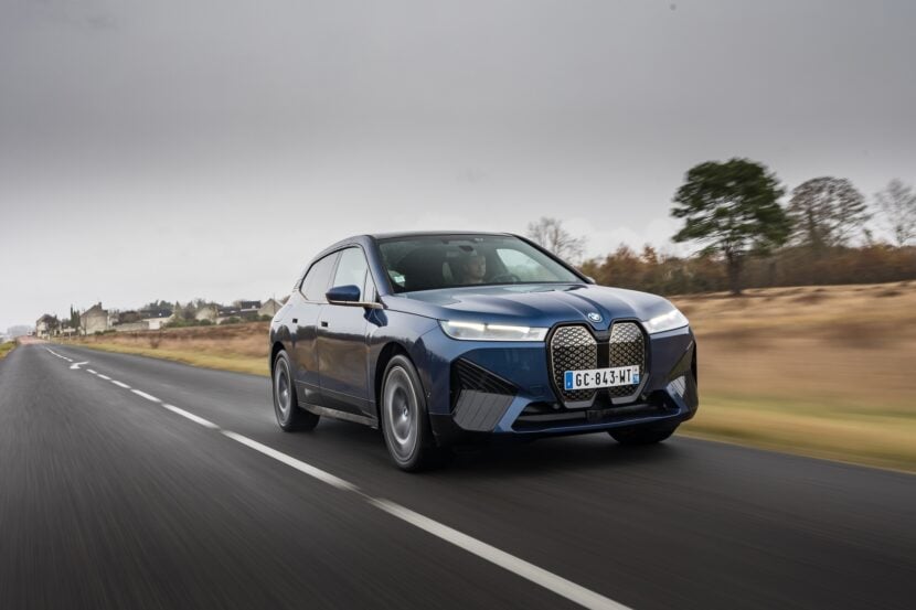 BMW iX in Phytonic Blue – The Best Color For The Electric SUV?