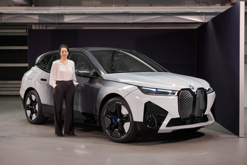 CES 2022: Check Out the BMW iX Flow — Color Changing Tech
