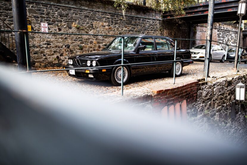 Is the E28 BMW M5 Actually the Best Driving M5?