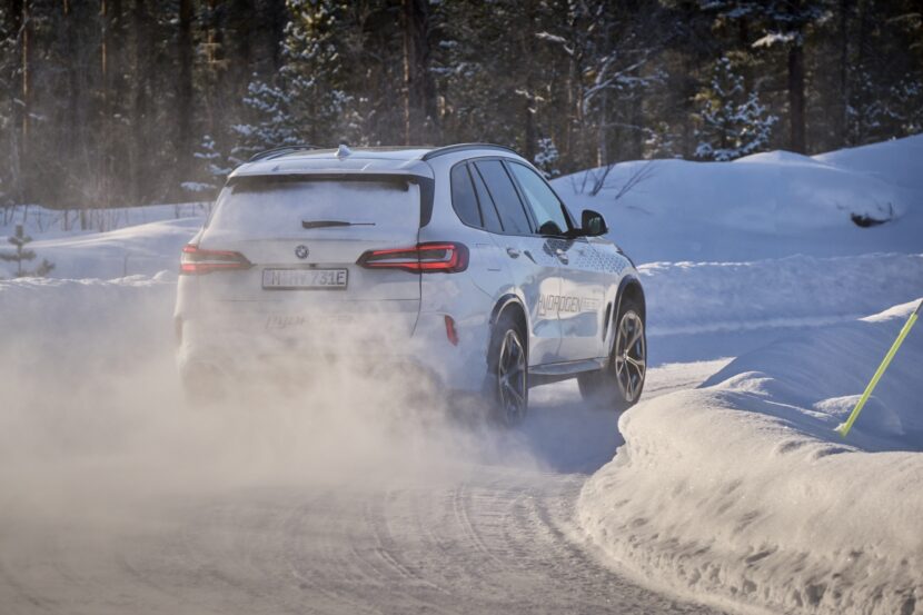 Drifting on Ice: The BMW iX5 Hydrogen Prototype Takes on the Arctic