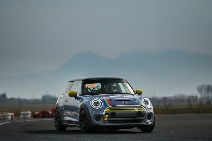 MINI Cooper SE Race Car Ready For 2022 Season As MIMI EVO