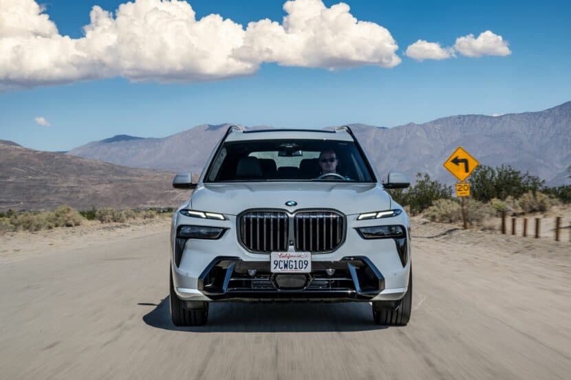 BMW X7 xDrive40i looks sporty in Brooklyn Grey