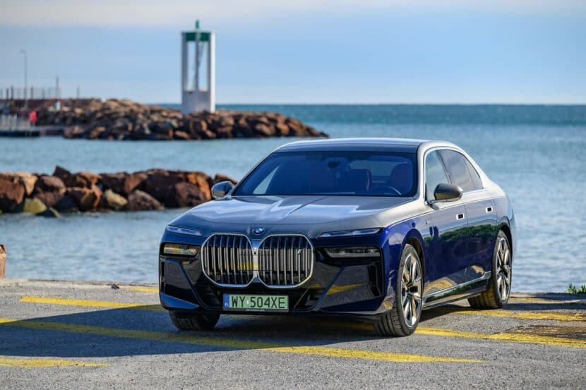 BMW i7 With $12,000 Two-Tone Paint Stars In Extended Photo Gallery