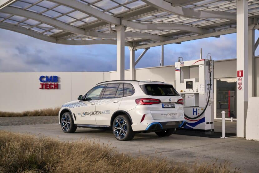 iX5 Hydrogen refueling 