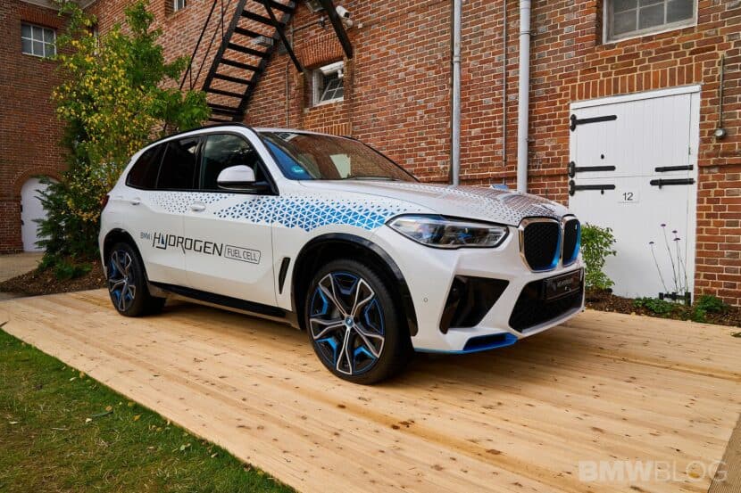 BMW iX5 Hydrogen Combines Familiar Design With Fuel Cell In Goodwood