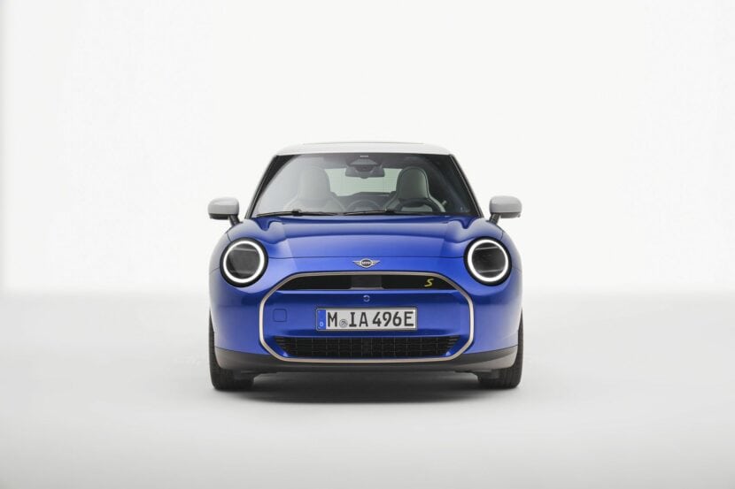 2024-mini-cooper-electric-exterior-12 MINI Cooper Electric J01 front-end