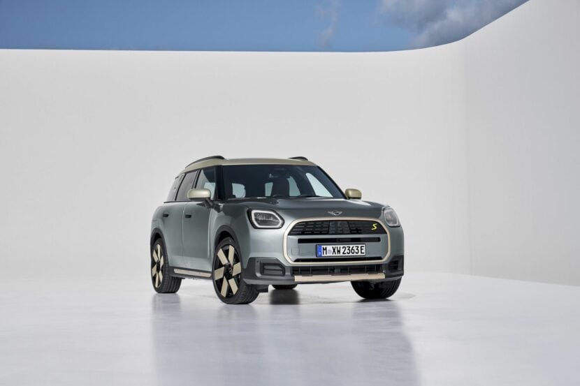 2024 MINI Countryman EV Revealed With 313 HP And AWD