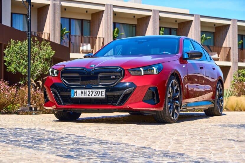 BMW i5 M60 Goes Five Seconds Faster Around Track Than i5 eDrive40