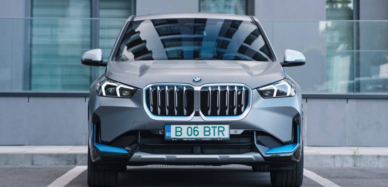 Front end BMW iX1