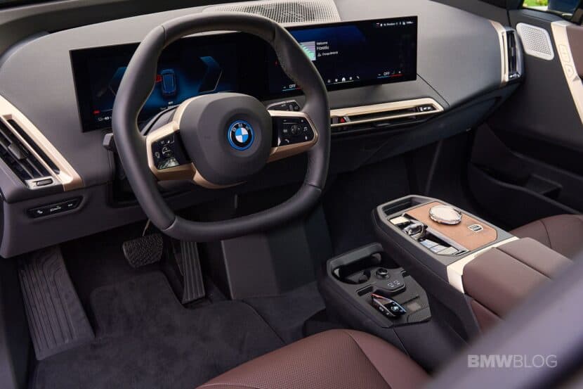 BMW iX dashboard and iDrive screen