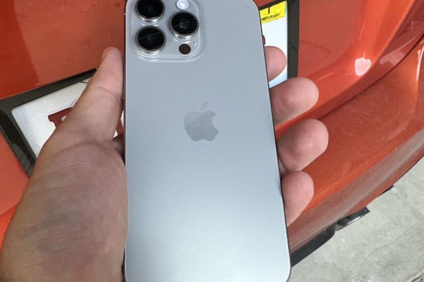 iPhone 15 NFC Chip May Break After Charging on BMW Wireless Charger