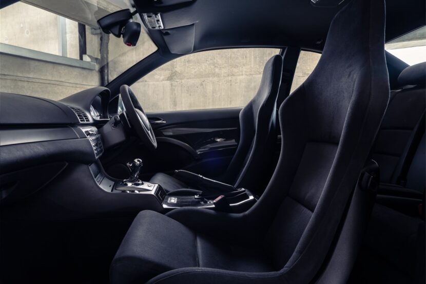 The interior of the E46 M3 CSL