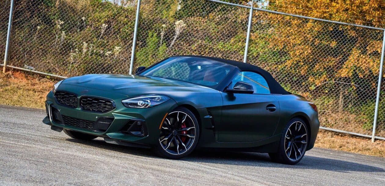 BMW Z4 in Frozen Green Metallic