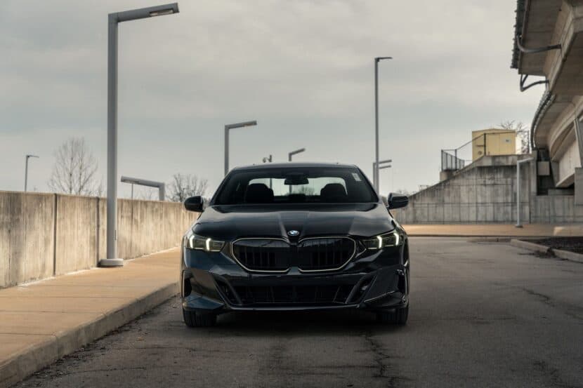 2024-bmw-540i-15 2024 BMW 540i in black