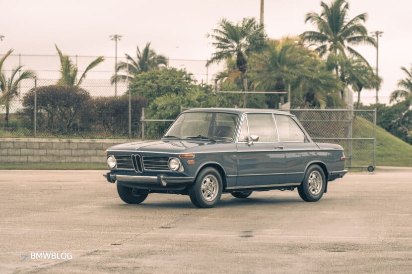 1972-bmw-2002-tii-review--27