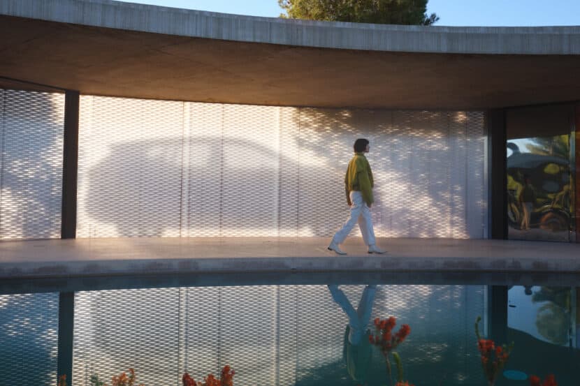 BMW Vision Neue Klasse X Profile Teased In New Official Image