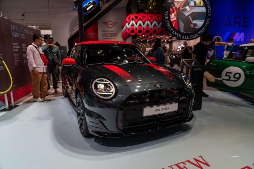 2024 MINI Cooper SE Shows Off Sporty JCW Trim In Beijing