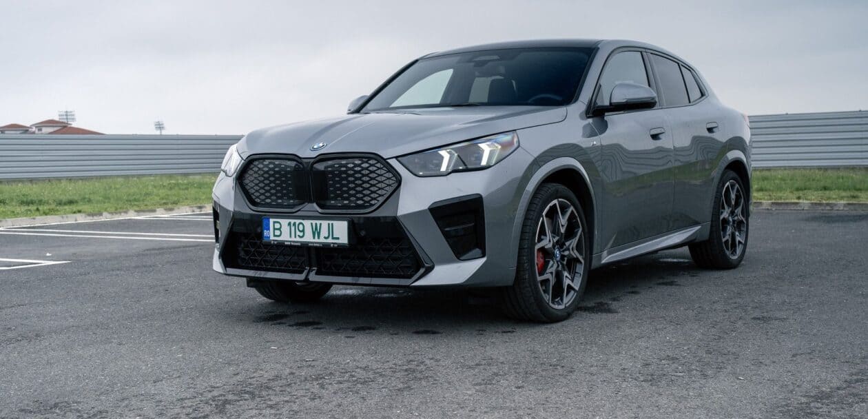 Three quarter view of the 2025 BMW iX2