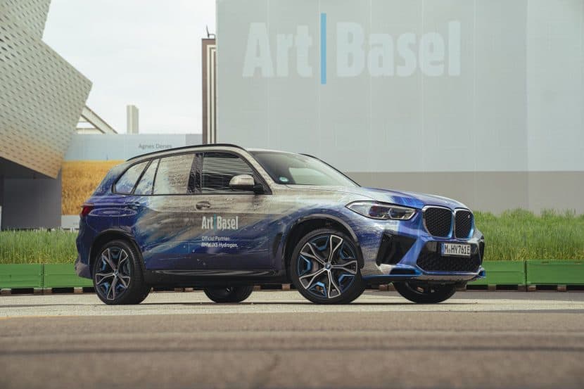 BMW iX5 Hydrogen Debuts at Art Basel with Es Devlin’s Stunning Artwork