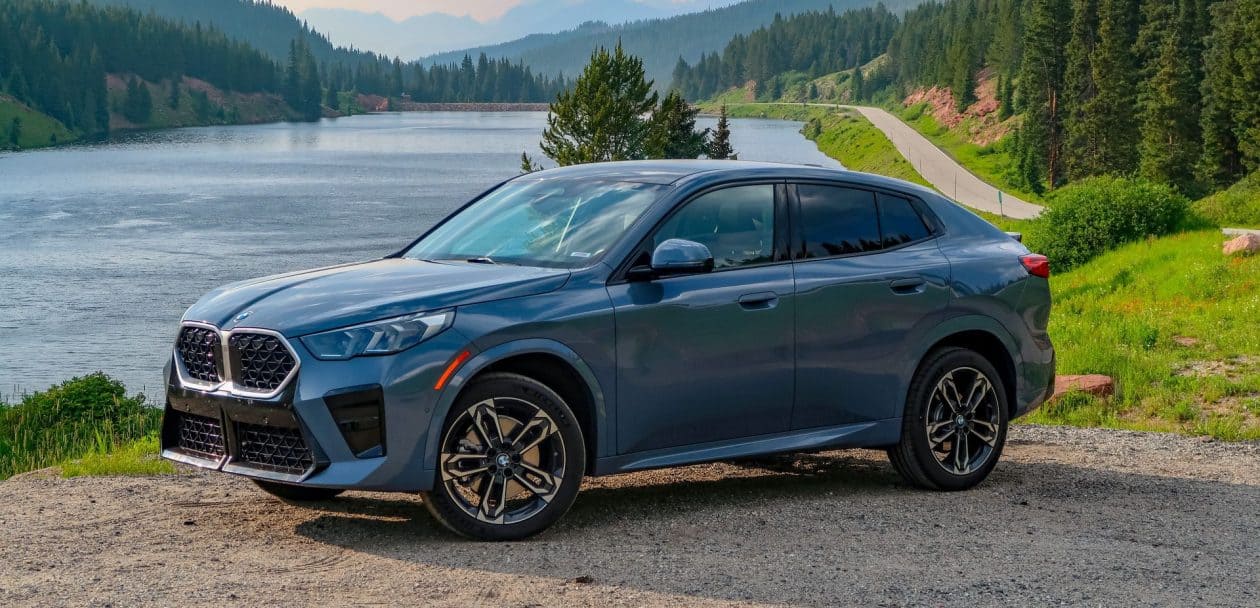 BMW X2 xDrive28i side view