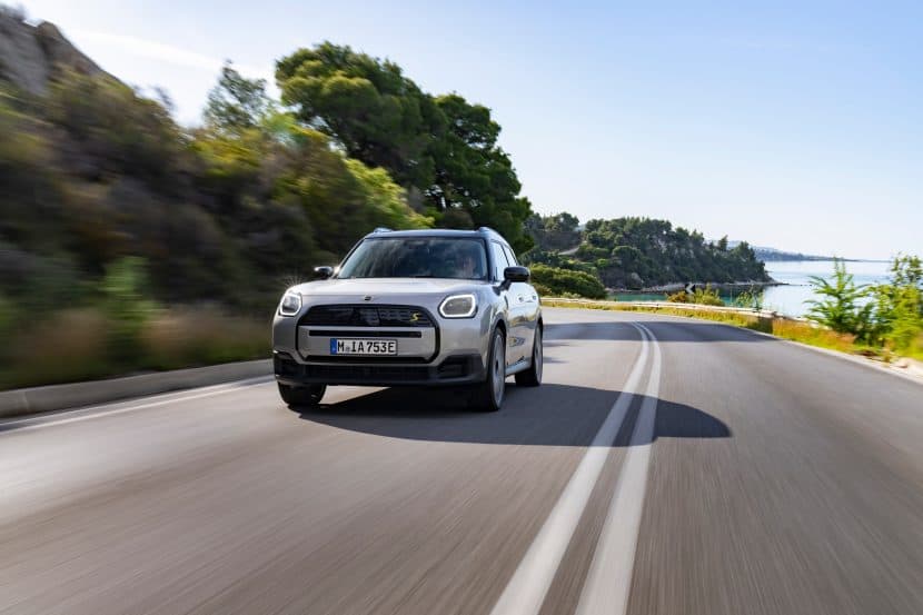 2025 MINI Countryman SE ALL4-18 The all-electric MINI Countryman SE driving on the road