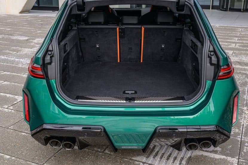 2025 BMW M5 Touring Cargo space