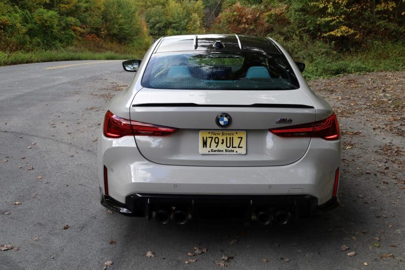 BMW M4 Fights Mustang Dark Horse In Uneven Drag Race