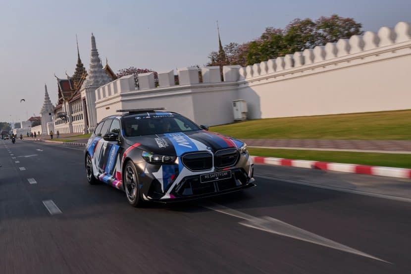 2025 BMW M5 MotoGP Safety Car-18