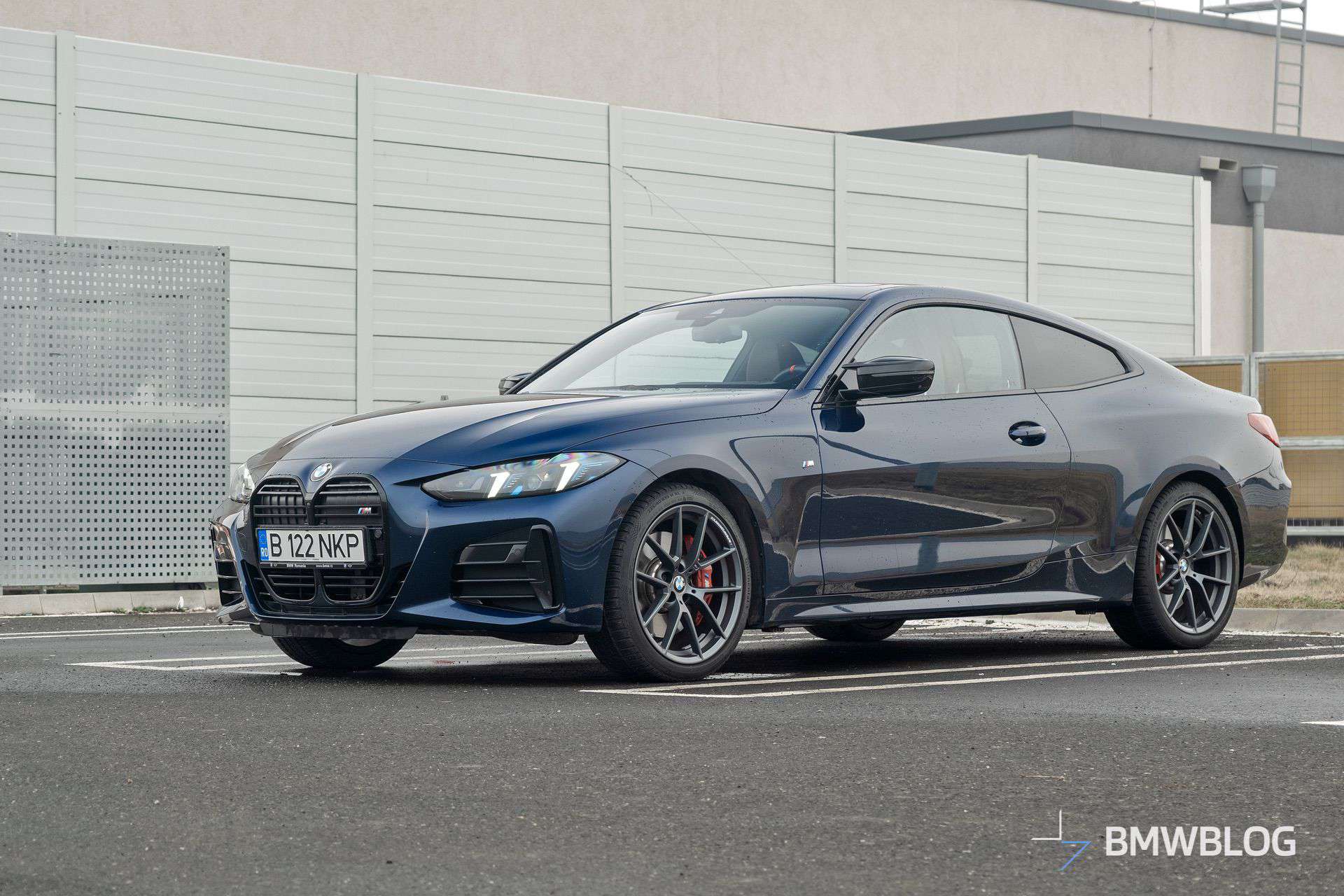 2025 BMW M440i