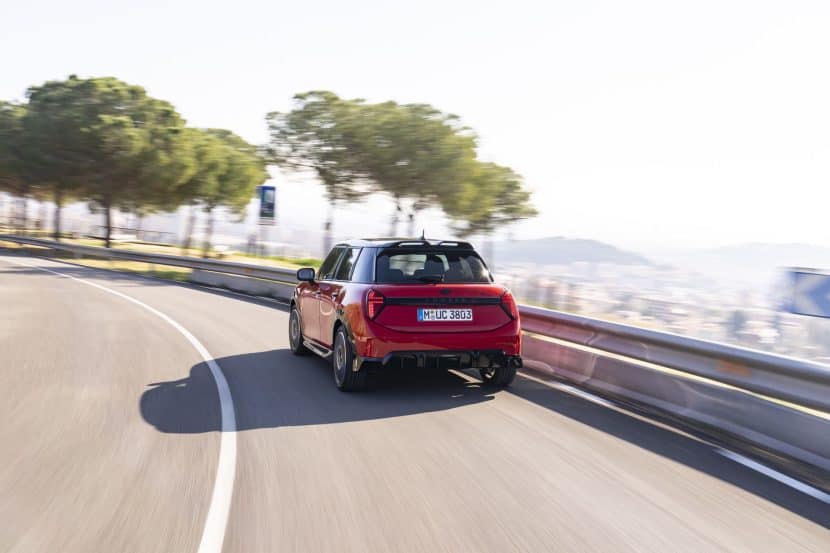 MINI Cooper S 5-Door JCW Trim