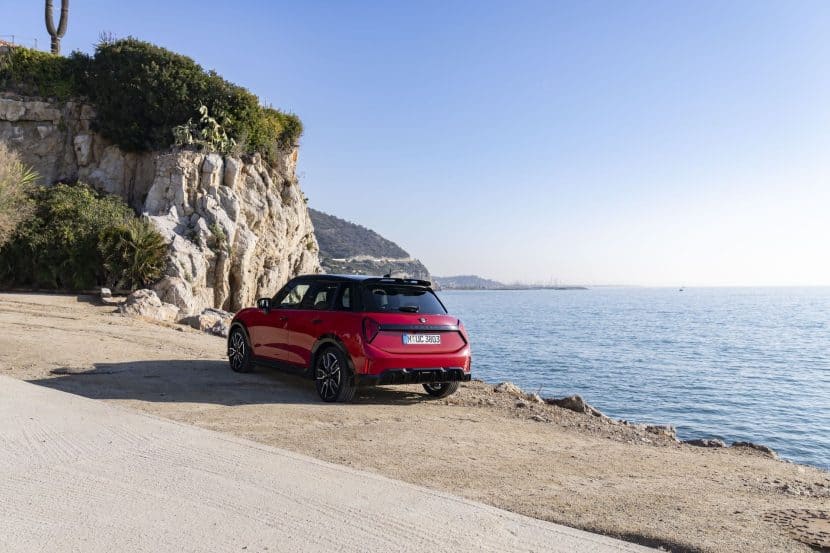 2025 MINI Cooper S 5-door rear view