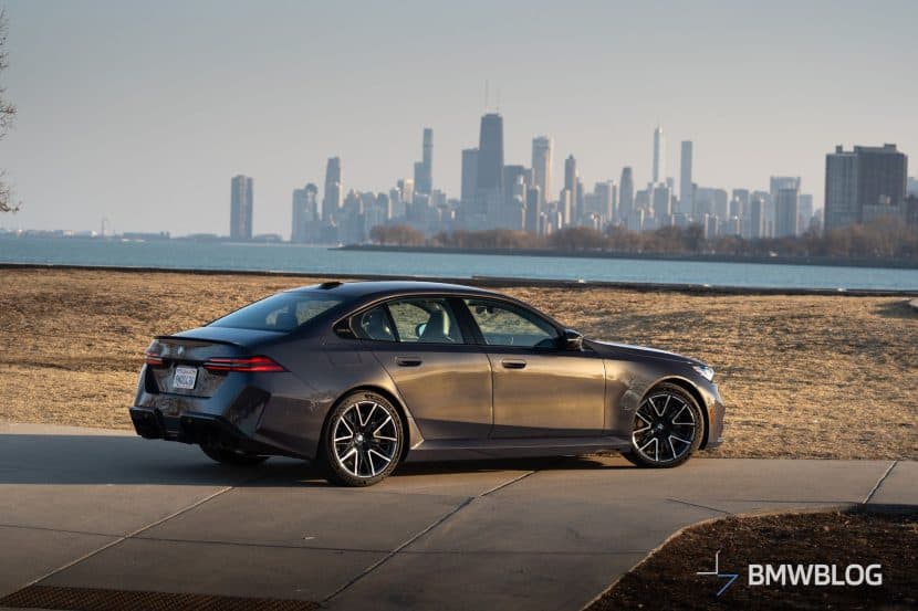 2025 BMW M5 SEPIA METALLIC 22