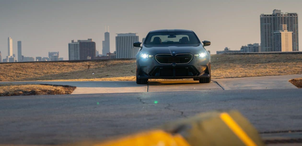 2025 BMW M5 SEPIA METALLIC 31