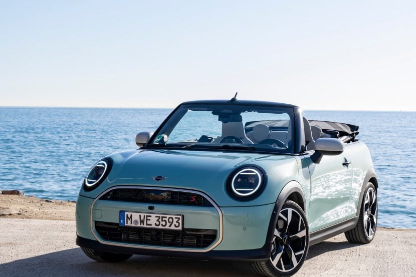 2025 MINI Convertible Looks Cheerful In Ocean Wave Green