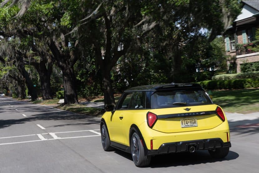 2025 MINI JOHN COOPER WORKS REVIEW 02 2025 MINI JOHN COOPER WORKS REVIEW 02