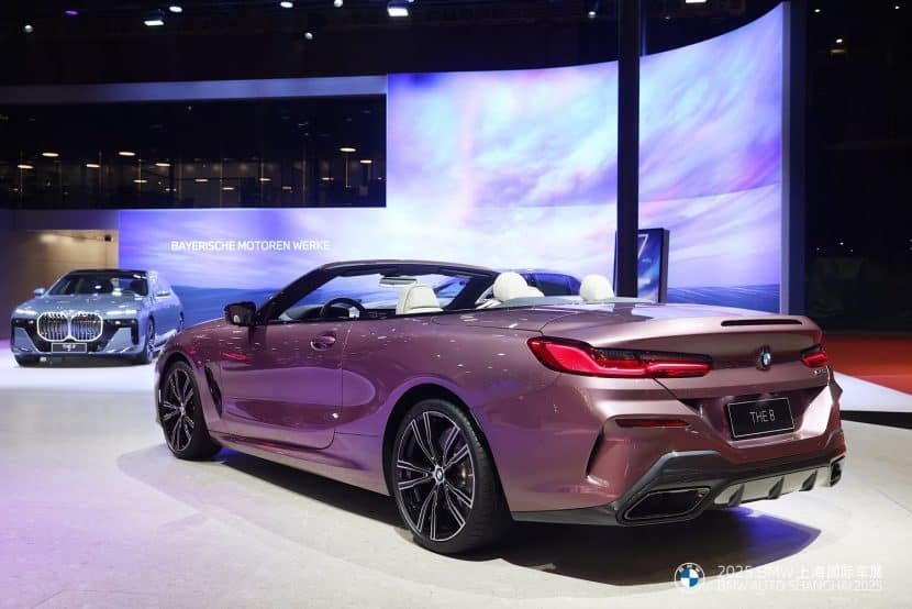 BMW 8 SERIES CONVERTIBLE 1