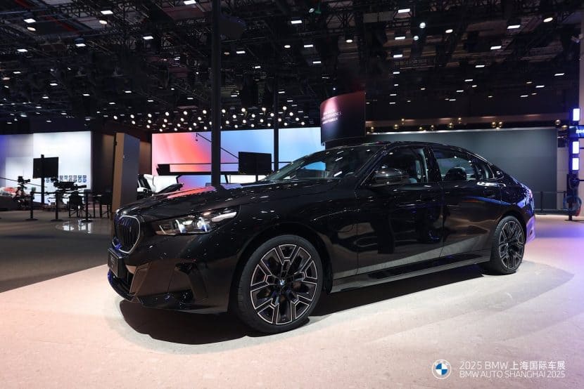 BMW I5 LONG WHEELBASE 10 BMW I5 LONG WHEELBASE 10