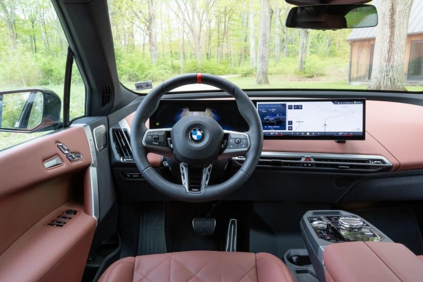 2026 BMW IX (US) 15 2026 BMW iX showing the interior and iDrive 8.5
